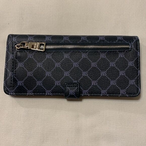 Steve Madden Slimline wallet NWOT snap closure and zipper pocket - Picture 2 of 7